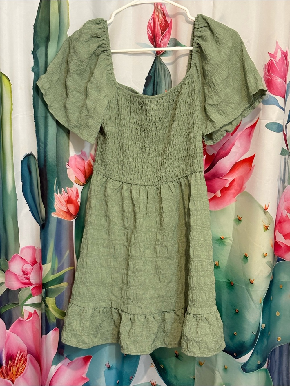 Lily Rose Women’s Small Green Solid Smocked Square Neck Puff Sleeve Mini Dress